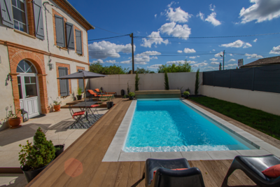 Vue sur la piscine