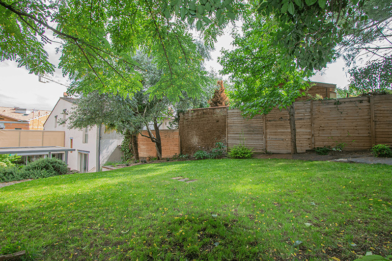 Vue depuis le fond du jardin