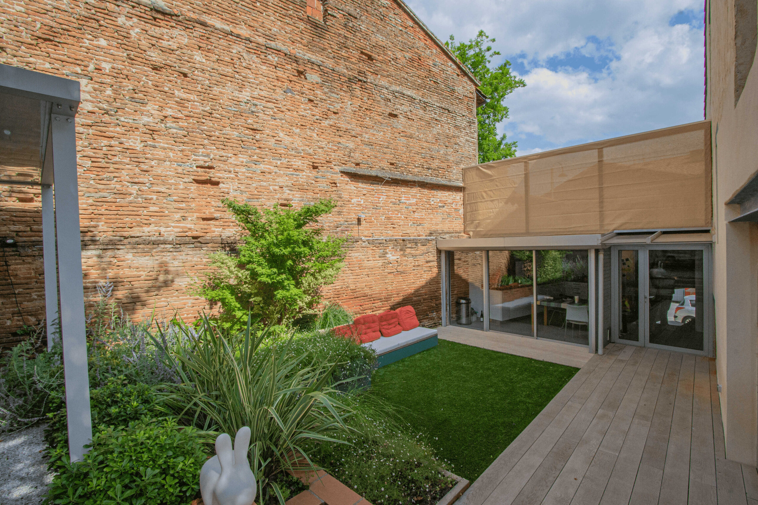 Vue sur l'espace lounge