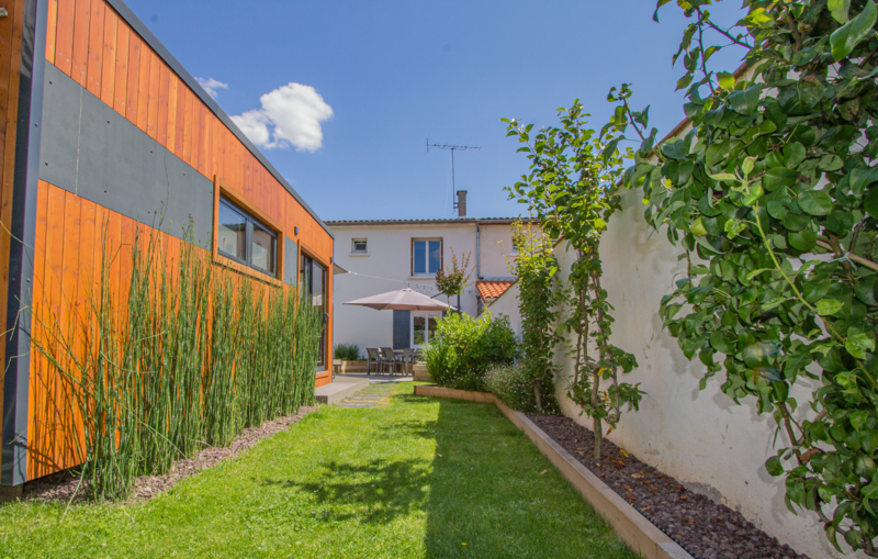 Vue depuis le jardin
