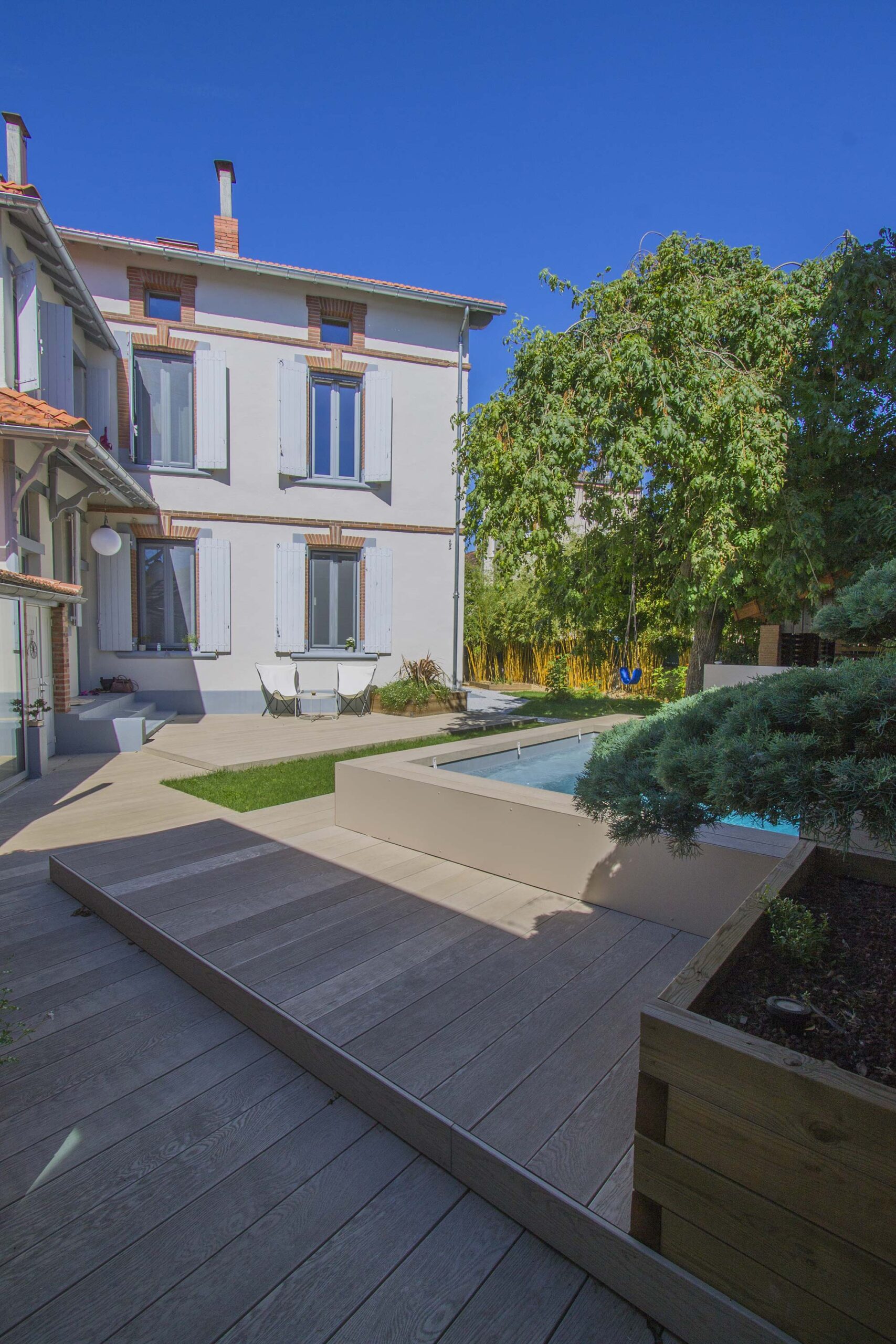 Vue sur la piscine