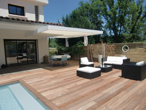 Aperçu du chantier réalisé. Jardin et architecture ne font plus qu&rsquo;un